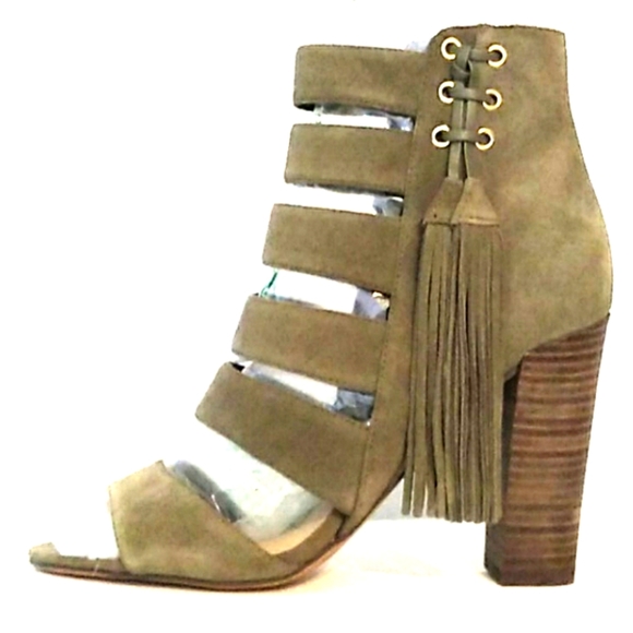 **SALE** NEW GUESS Blasa Suede Strappy Ankle Heel - Picture 1 of 6